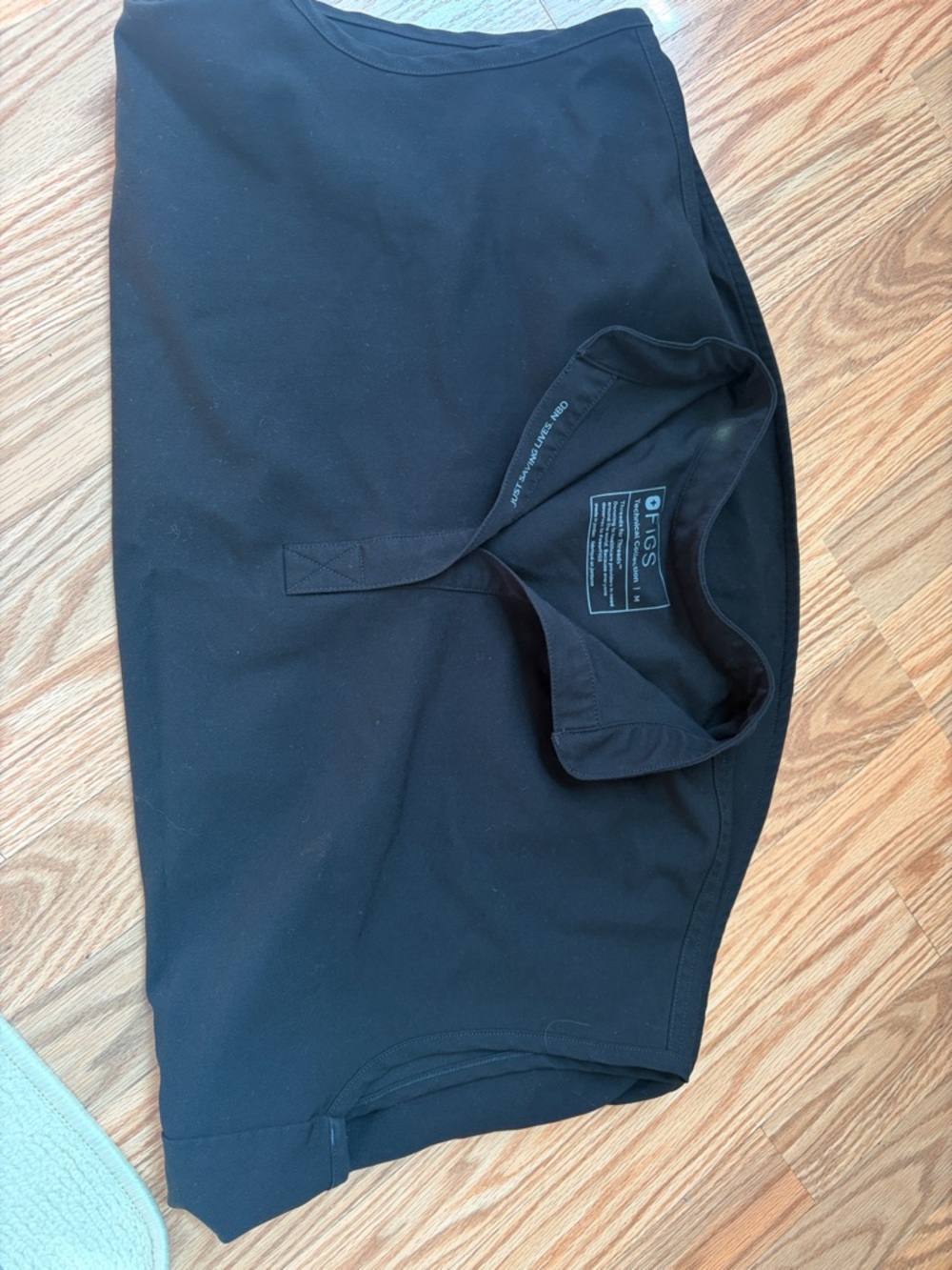 Figs Black Classic V-Neck Scrub Top